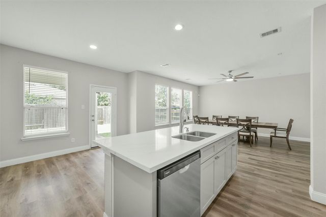 8167 Wooded Terrace Lane, Humble, TX 77338