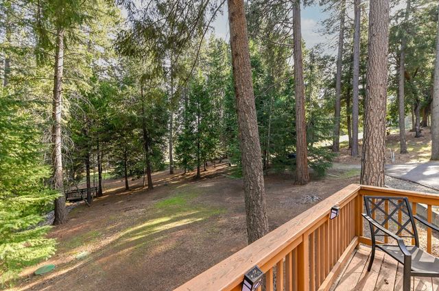 26321 Golf Links Dr, Pioneer, CA 95666