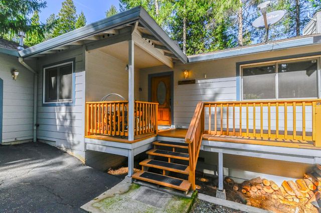 26321 Golf Links Dr, Pioneer, CA 95666