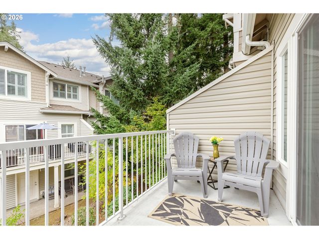 14170 Sw BARROWS Rd 3, Tigard, OR 97223