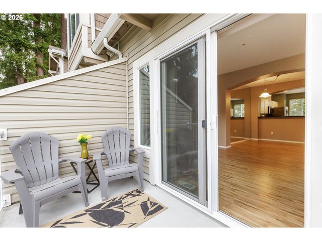 14170 Sw BARROWS Rd 3, Tigard, OR 97223