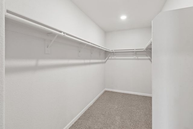 8167 Weeping Willow Ln, Sacramento, CA 95828