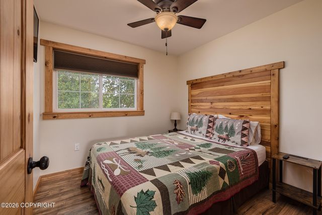 810 Dogwood Street, Anchorage, AK 99501
