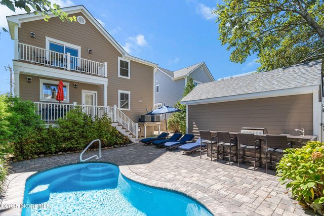 225 4th Street, Beach Haven, NJ 08008