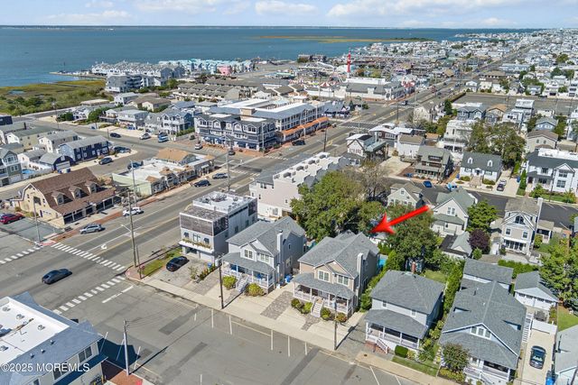 225 4th Street, Beach Haven, NJ 08008