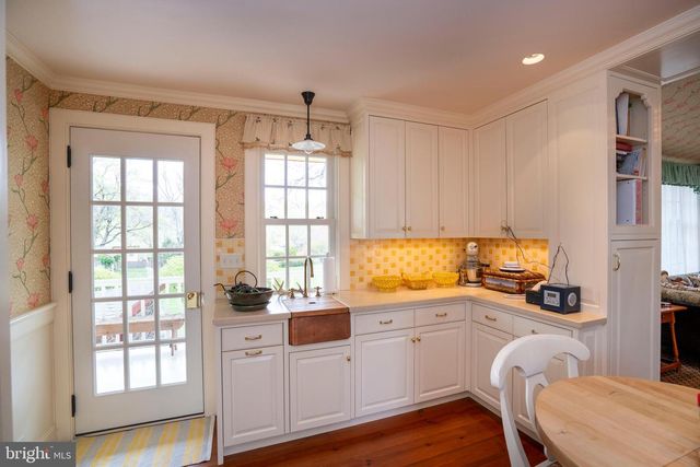 9981 DOUGLAS ROAD, Red Lion, PA 17356