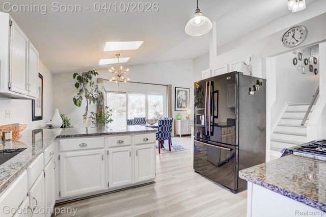 9526 Montgold Avenue, White Lake Charter Township, MI 48386