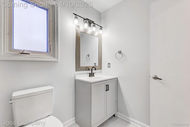 9526 Montgold Avenue, White Lake Charter Township, MI 48386