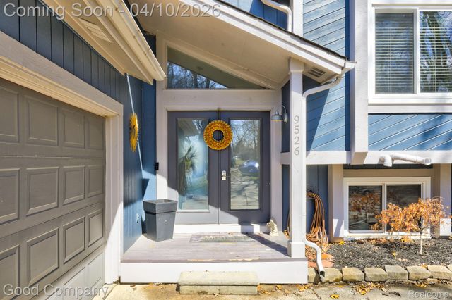 9526 Montgold Avenue, White Lake Charter Township, MI 48386