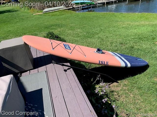 9526 Montgold Avenue, White Lake Charter Township, MI 48386