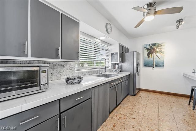 124 Leland ST SE, Port Charlotte, FL 33952