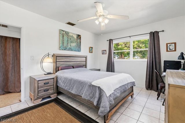 124 Leland ST SE, Port Charlotte, FL 33952