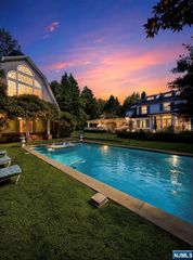 197 Cedar Street, Englewood, NJ 07631