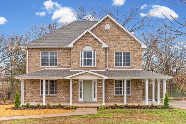 3118 Larson Ln, Clarksville, TN 37043