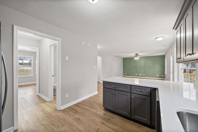 3118 Larson Ln, Clarksville, TN 37043