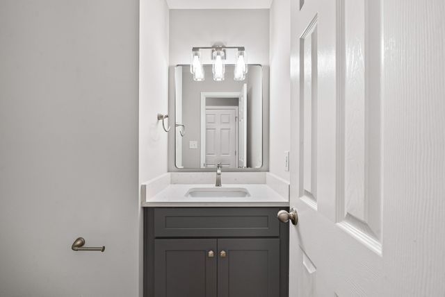 3118 Larson Ln, Clarksville, TN 37043