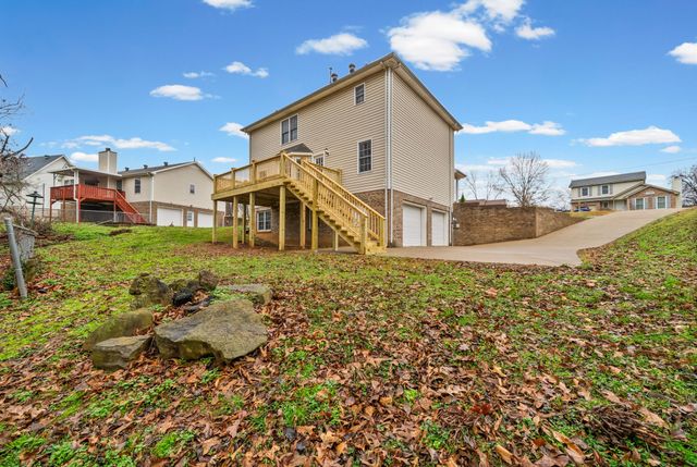 3118 Larson Ln, Clarksville, TN 37043