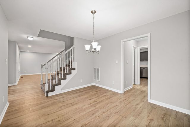 3118 Larson Ln, Clarksville, TN 37043