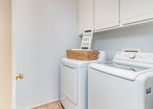 38 Daisy, Irvine, CA 92618