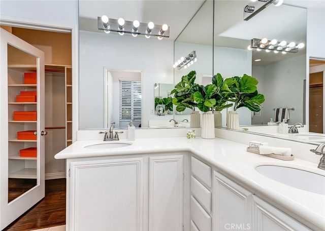 38 Daisy, Irvine, CA 92618