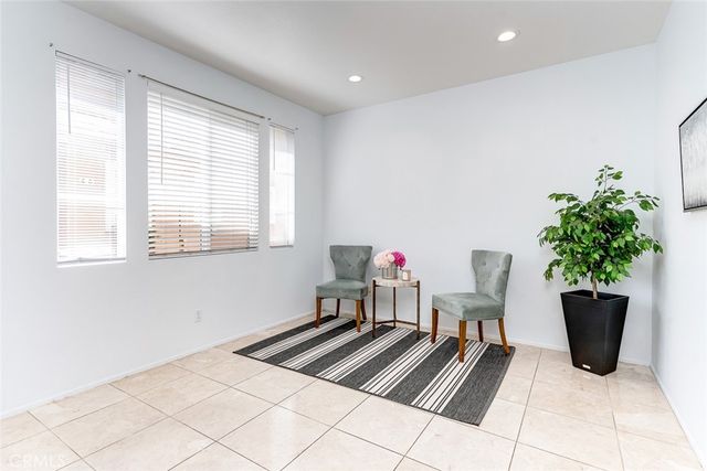 38 Daisy, Irvine, CA 92618