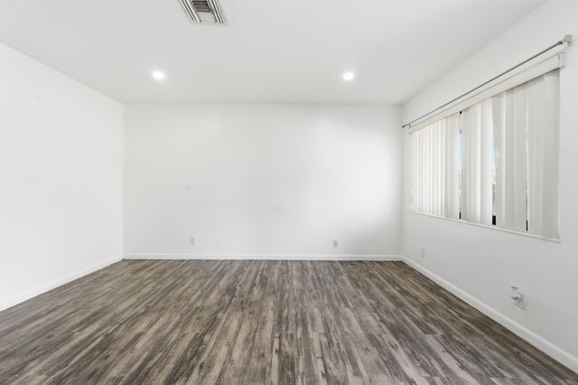837 NW 41st Street A-b, Oakland Park, FL 33309