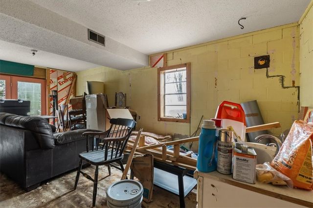 11579 Hickory Drive, Garfield, AR 72732