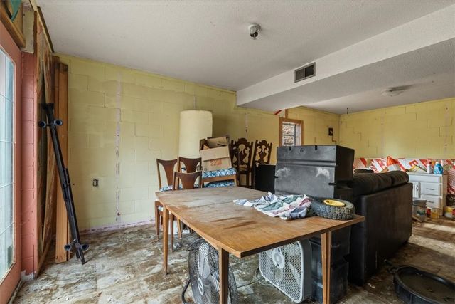 11579 Hickory Drive, Garfield, AR 72732