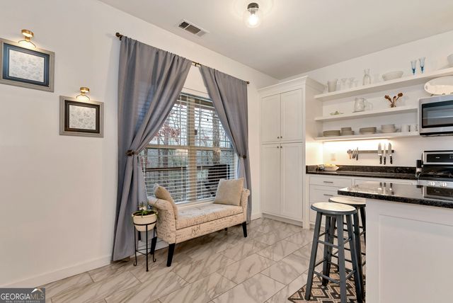 812 Covecrest Drive, Tiger, GA 30576