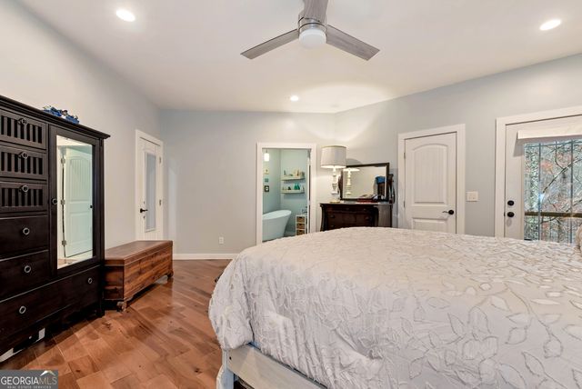 812 Covecrest Drive, Tiger, GA 30576