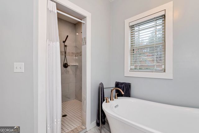 812 Covecrest Drive, Tiger, GA 30576