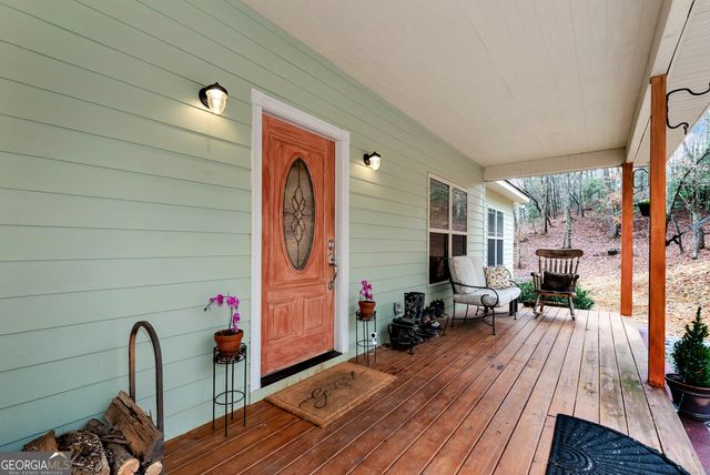 812 Covecrest Drive, Tiger, GA 30576