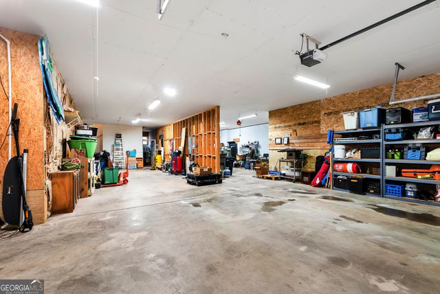 812 Covecrest Drive, Tiger, GA 30576