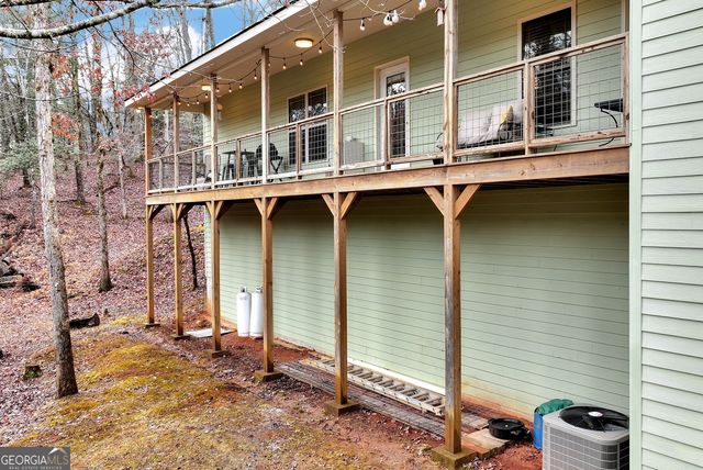 812 Covecrest Drive, Tiger, GA 30576