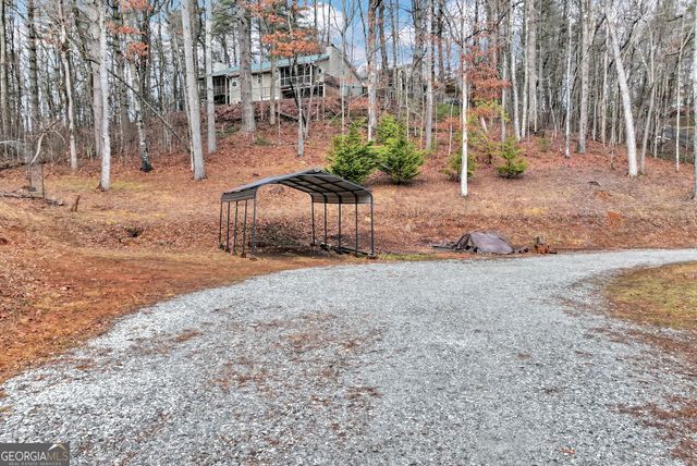 812 Covecrest Drive, Tiger, GA 30576