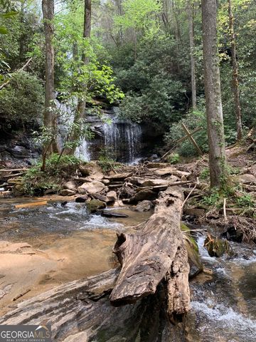 812 Covecrest Drive, Tiger, GA 30576