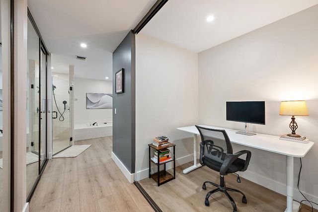 2805 Cuyahoga Lane, West Palm Beach, FL 33409