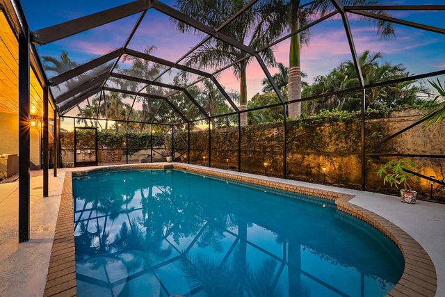 2805 Cuyahoga Lane, West Palm Beach, FL 33409