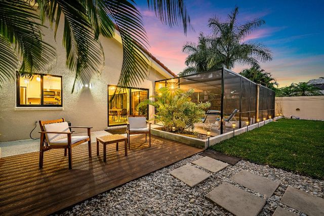 2805 Cuyahoga Lane, West Palm Beach, FL 33409