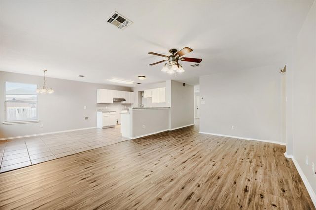 708 Pampas Ricas DR, Leander, TX 78641