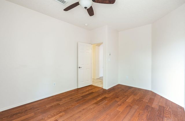 2505 Rio Orilla Lane NW, Albuquerque, NM 87120