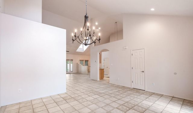 2505 Rio Orilla Lane NW, Albuquerque, NM 87120