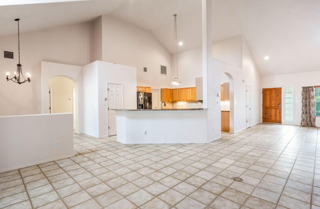 2505 Rio Orilla Lane NW, Albuquerque, NM 87120