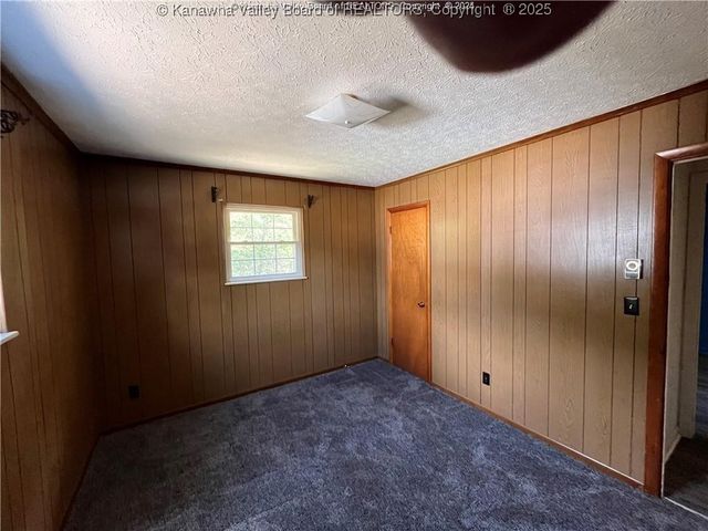 226 Simmons Drive, Ripley, WV 25271