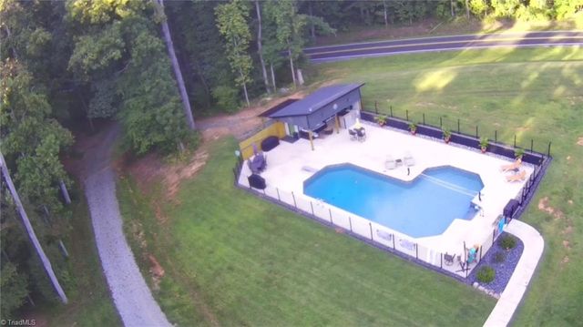 2567 Jones Drive, Mebane, NC 27302