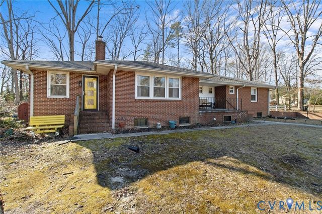 12324 Windsor Rd, Chester, VA 23831