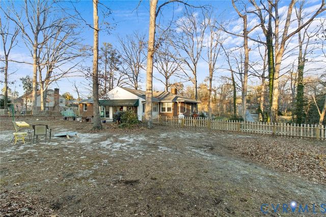 12324 Windsor Rd, Chester, VA 23831