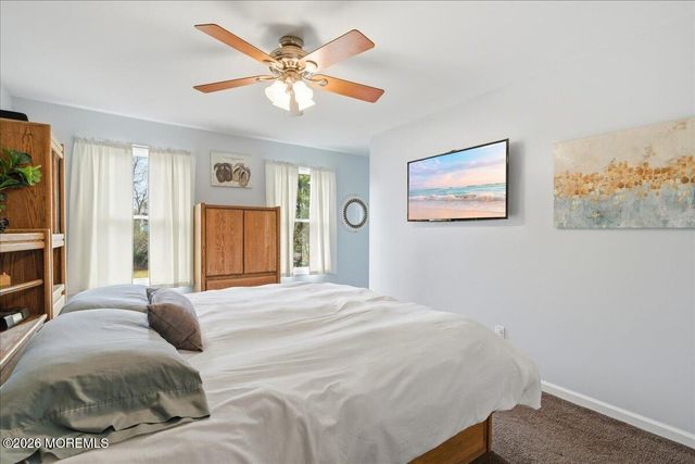 8 Moss Haven Way, Howell, NJ 07731