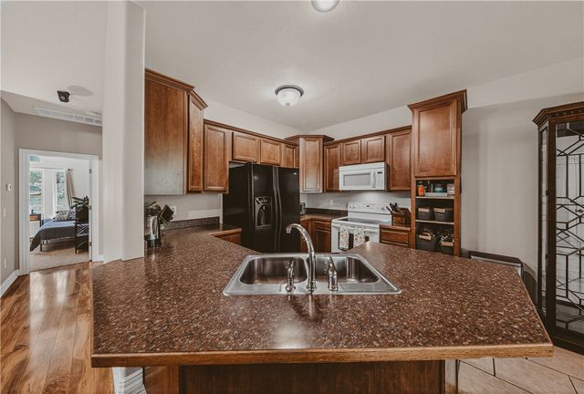 20 Hambleton Drive, Bella Vista, AR 72714