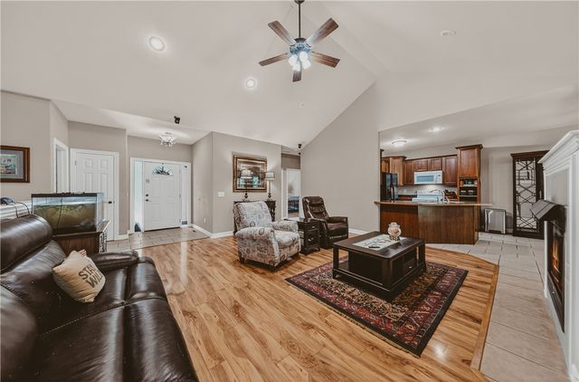 20 Hambleton Drive, Bella Vista, AR 72714